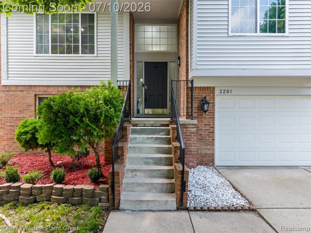 3201 Lynhurst Court, Oakland, MI 48306 — Photo 4