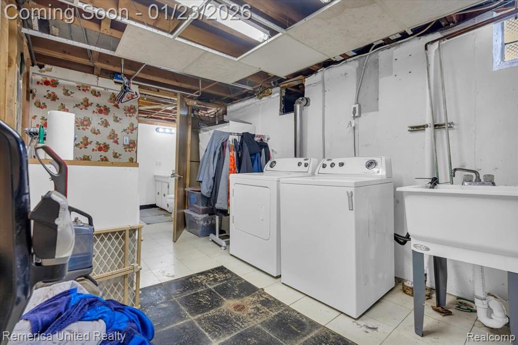 570 Cardwell Street, Garden City, MI — Photo 19