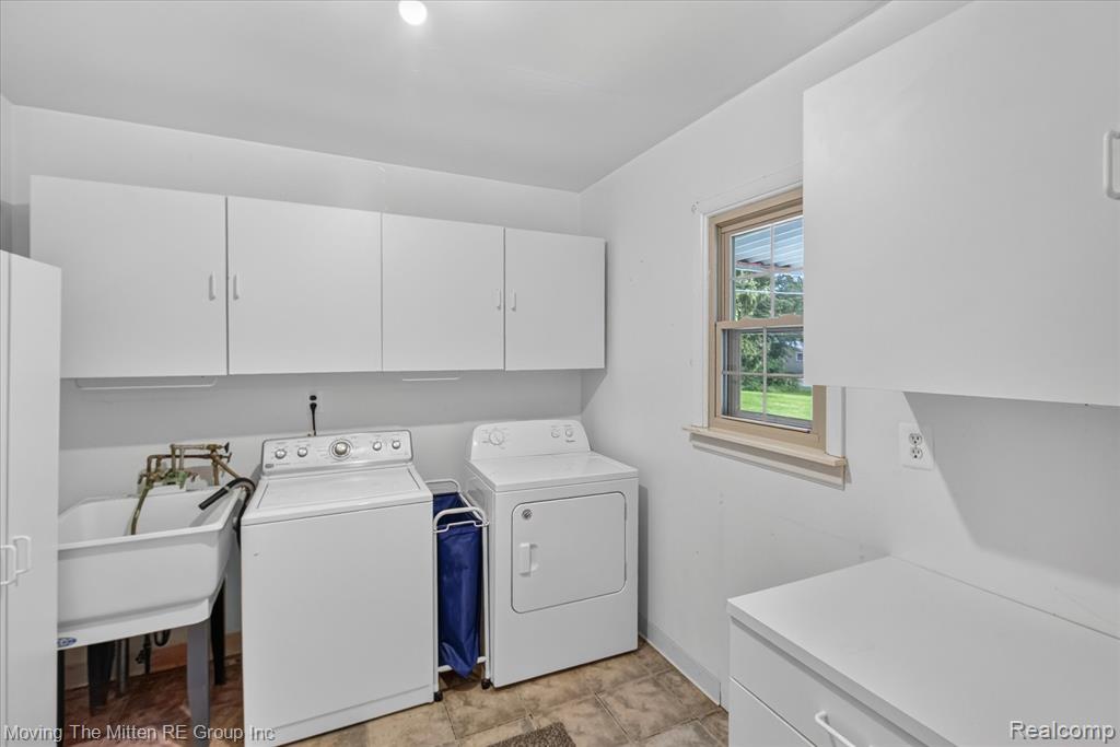 46800 W 11 Mile Road, Novi, MI — Photo 23