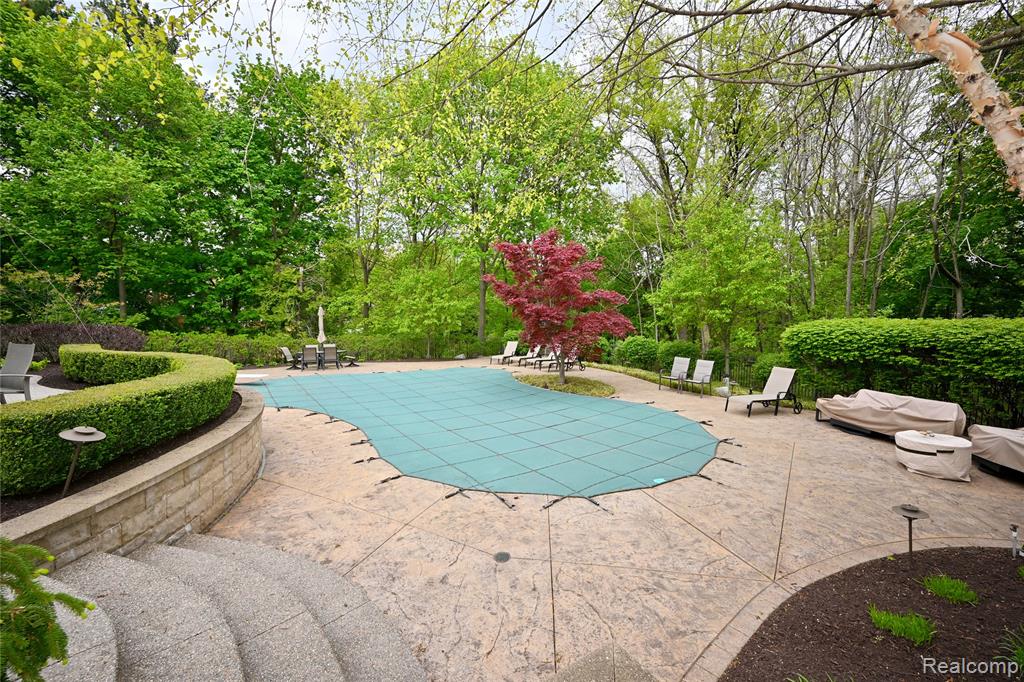 4801 N Harsdale Road, Bloomfield Hills, MI 48302 — Photo 52