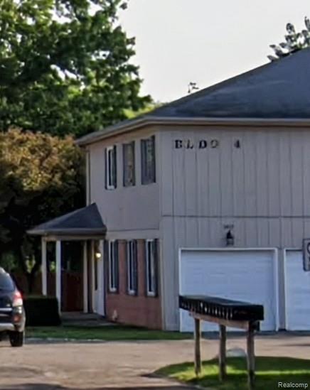 8322 N Genesee Road, Mount Morris, MI 48458 — front exterior