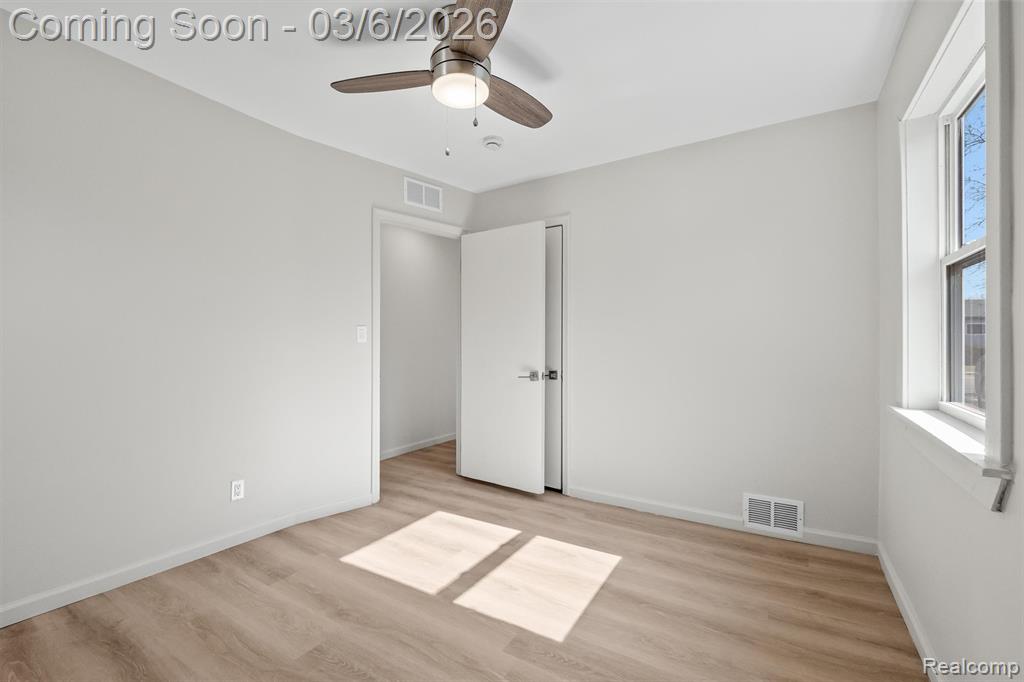 977 Kettering Avenue, Pontiac, MI 48340 — Photo 12