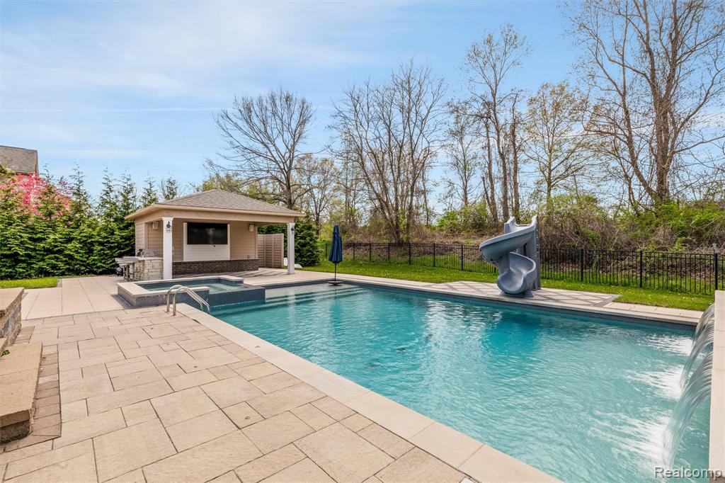 2862 Bay Hill Court, Oakland, MI — Photo 52