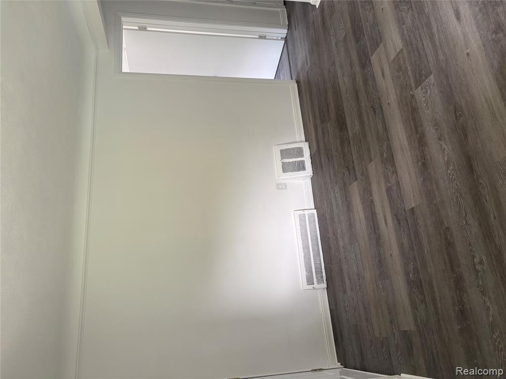 5251 Neff Avenue - Photo 3