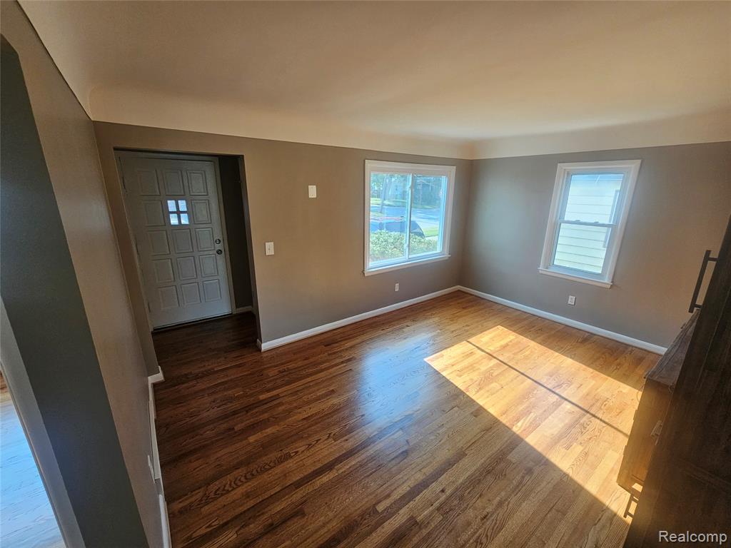4414 Brunswick Avenue, Flint, MI 48507 — Photo 9