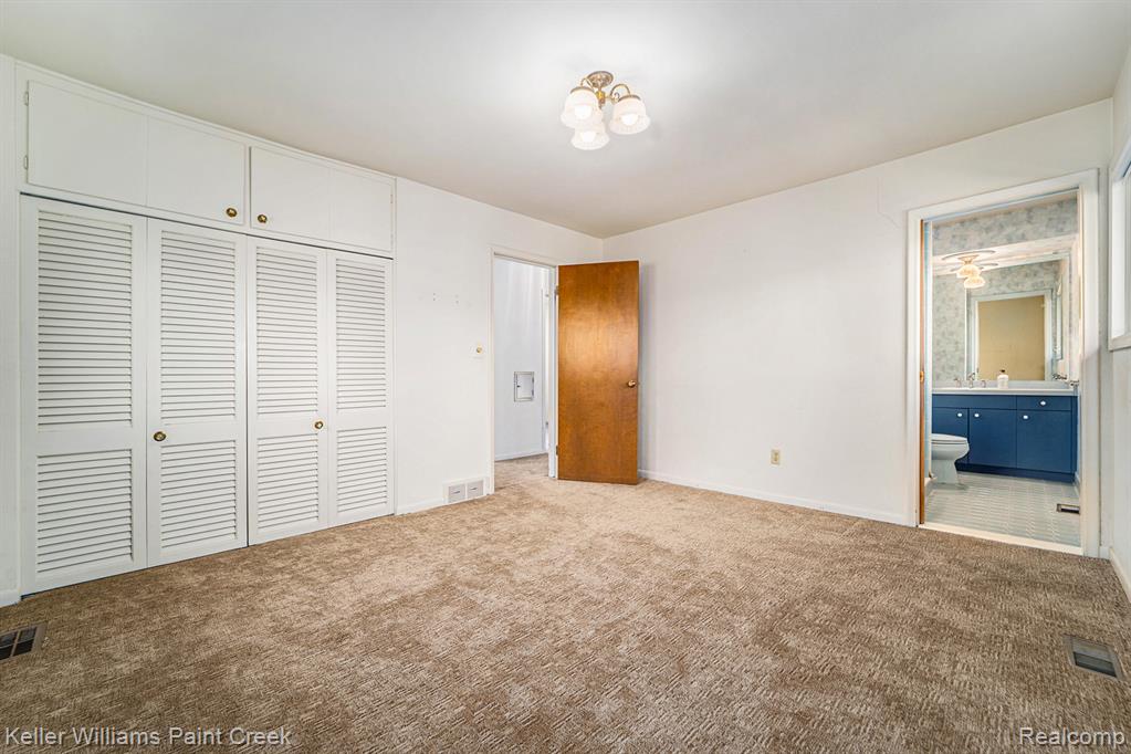 6720 Castle Drive, Bloomfield Hills, MI 48301 — Photo 10