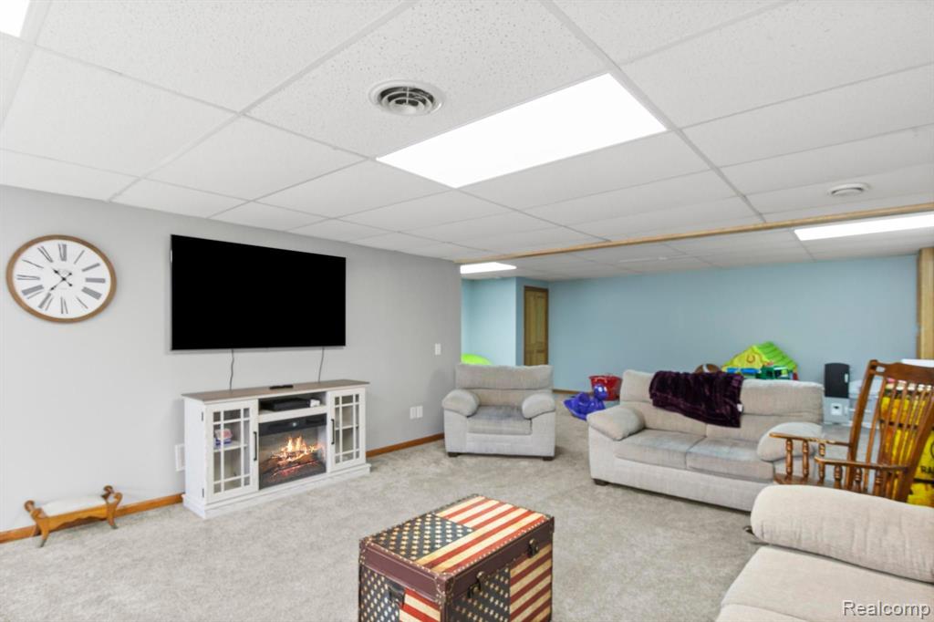 4025 PRESIDENTIAL Way, Highland, MI 48356 — Photo 61