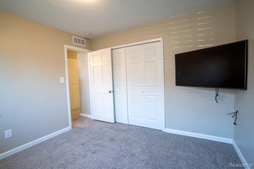 18580 Marsha Street, Riverview, MI 48193 — Photo 20