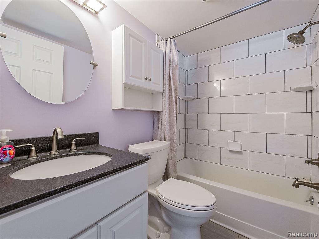 4610 BUTLER Drive, Troy, MI 48085 — Photo 20