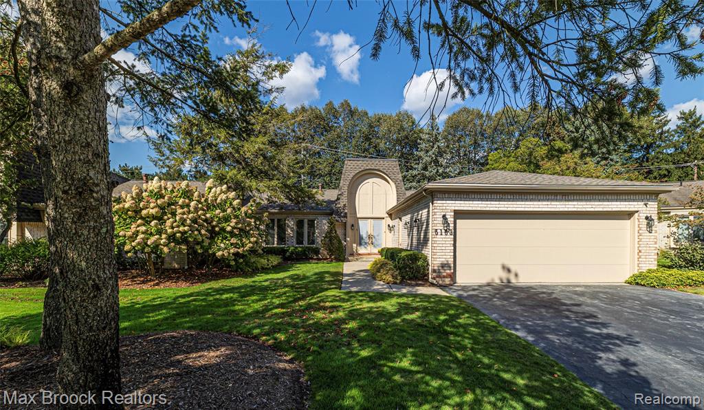 5163 Woodlands Drive, Bloomfield Hills, MI 48302 — Photo 3