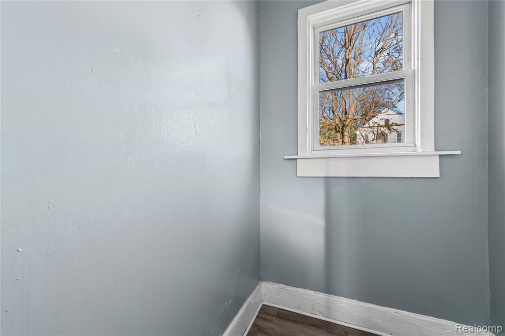 2657 Botsford Street, Hamtramck, MI 48212 — Photo 16