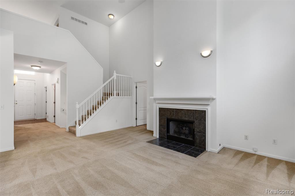 1341 Hollins Hall Lane, Troy, MI 48085 — Photo 12