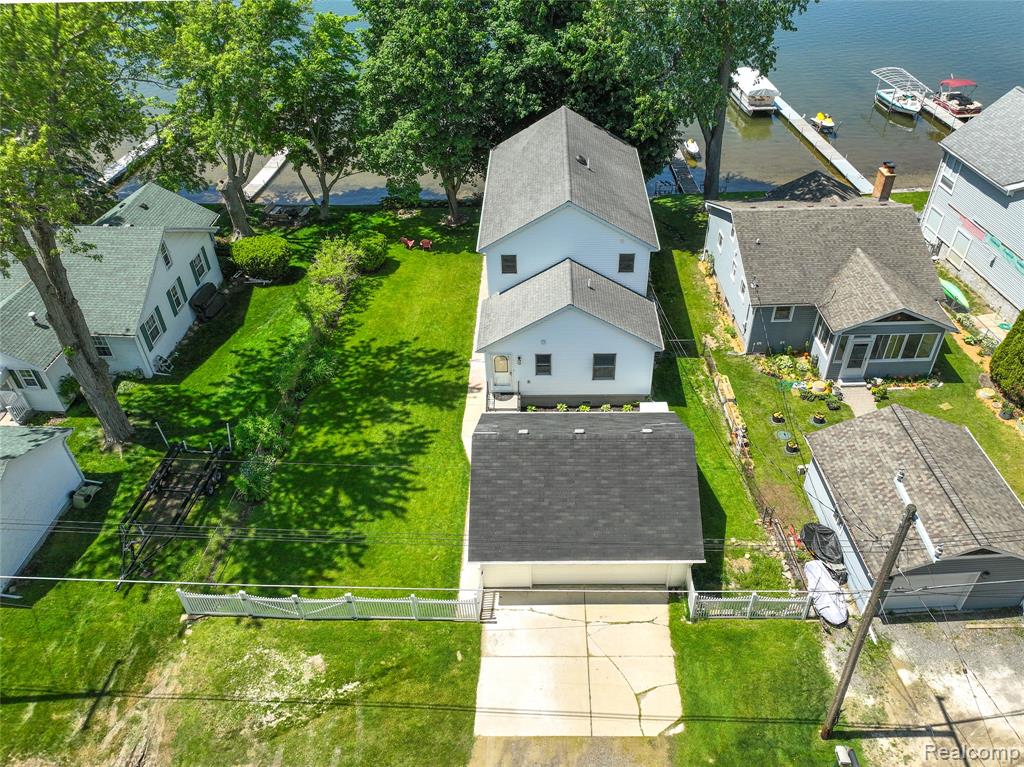 4333 Hunters Drive, Highland, MI 48356 — Photo 11