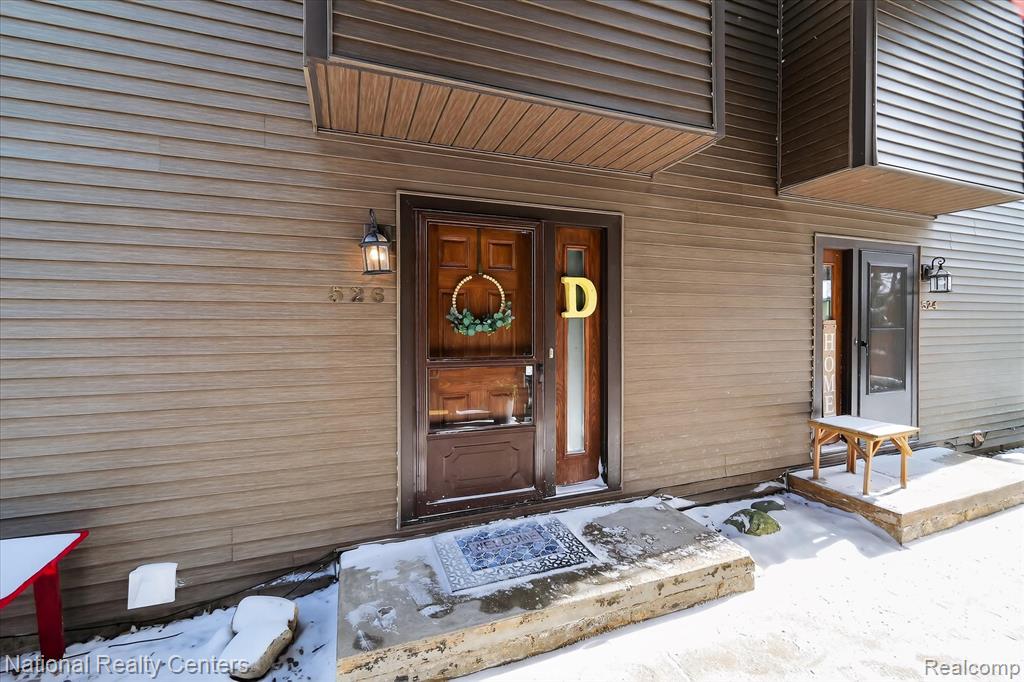 526 W Rockwell Street, Fenton, MI 48430 — Photo 2