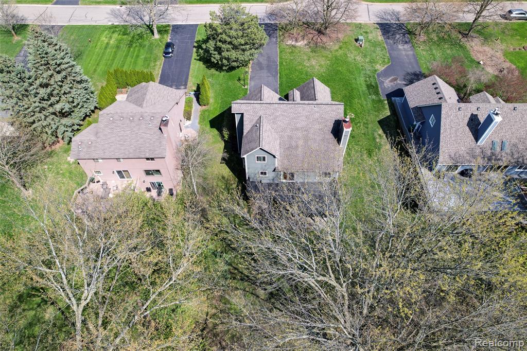461 Alexander Drive, Commerce Twp, MI 48390 — Photo 51