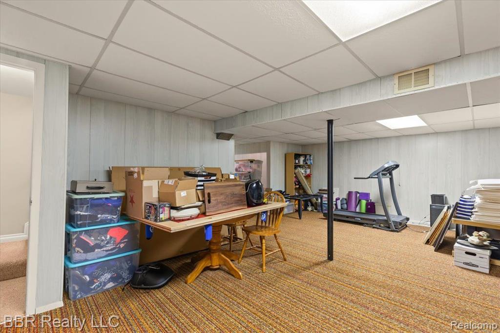 22118 EDGEWATER, Novi, MI — Photo 15