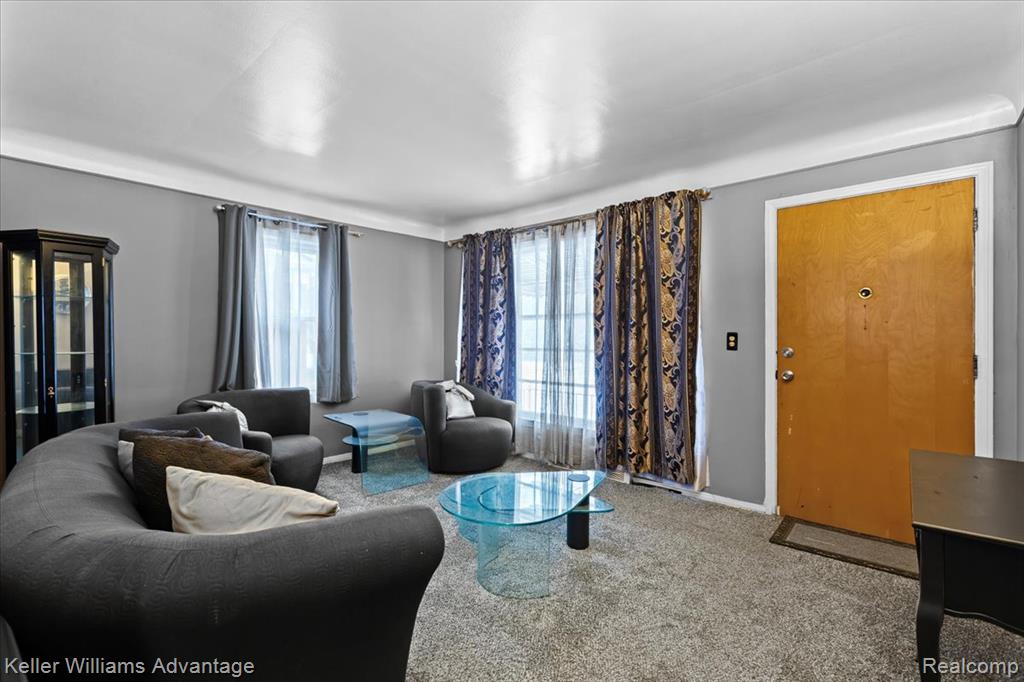 12931 Grayfield Street, Detroit, MI 48223 — Photo 6
