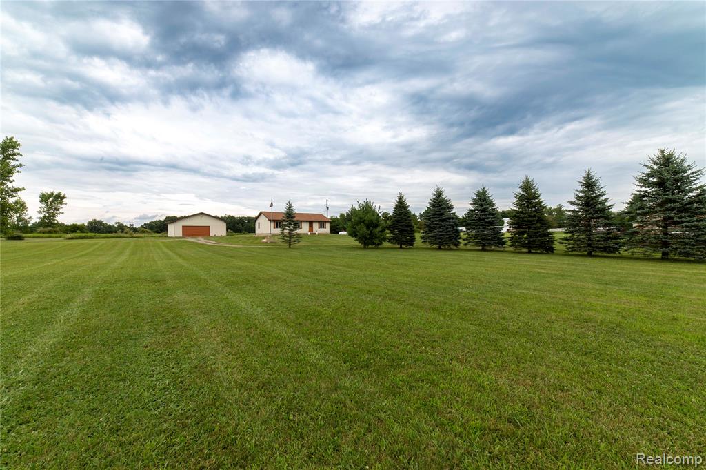 8410 Smith Road, Gaines Vlg, MI 48436 — Photo 35