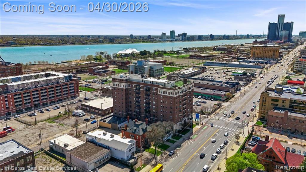 2900 E Jefferson Avenue, Detroit, MI 48207