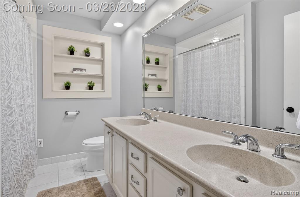 447 Lange Drive, Troy, MI 48098 — Photo 17