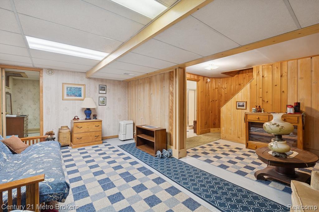 4466 S Center Road, Burton, MI 48519 — Photo 34