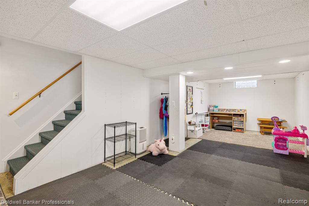 4738 GOODALE Avenue, Clarkston, MI 48348 — Photo 27