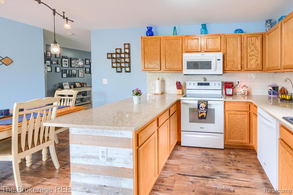 4432 N Belsay Road, Flint, MI 48506 — Photo 39
