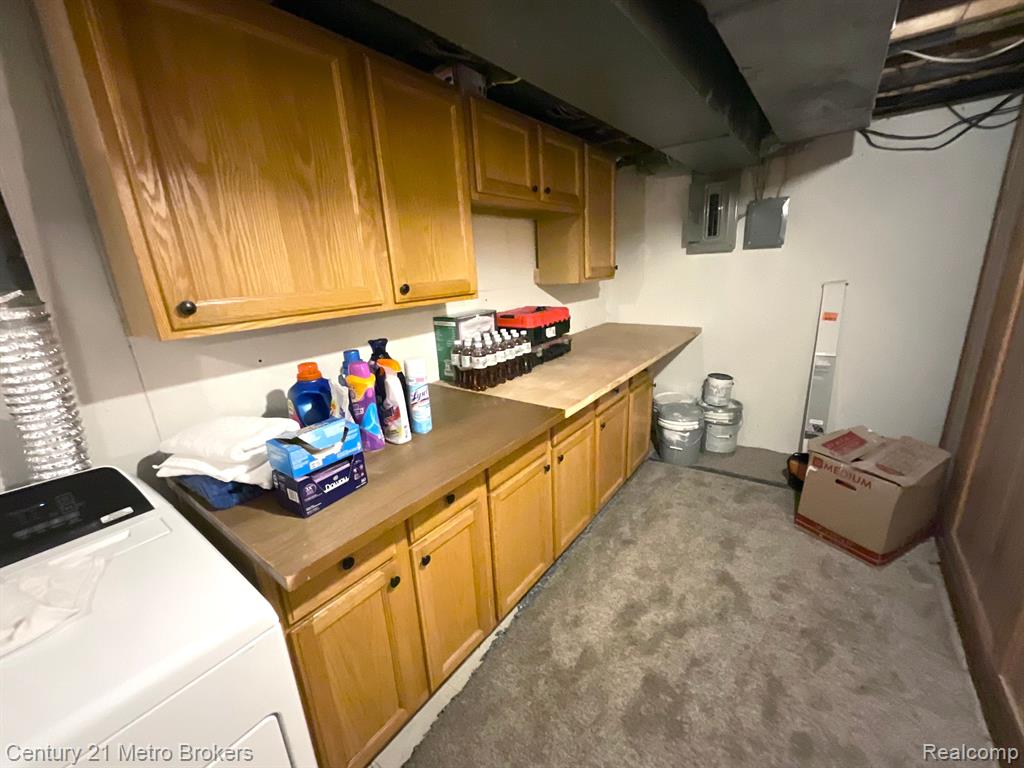 9446 PARKWOOD N, Davison, MI 48423 — Photo 32
