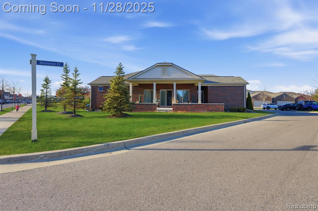 49087 Shannon Court, Macomb, MI 48042 — Photo 2