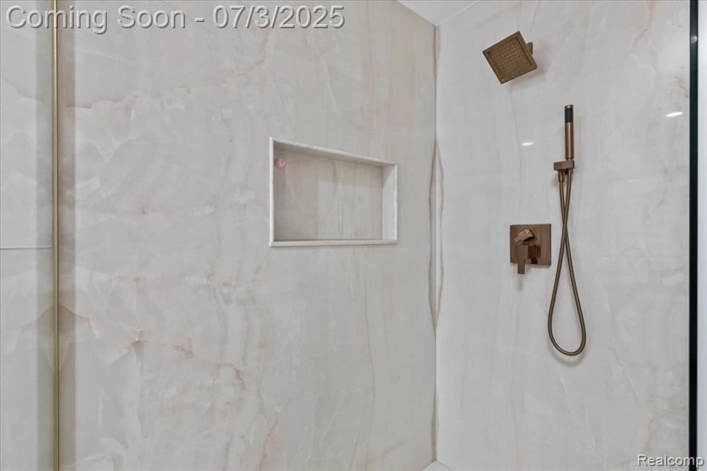 49688 Crystalline Drive, Macomb, MI 48044 — Photo 35