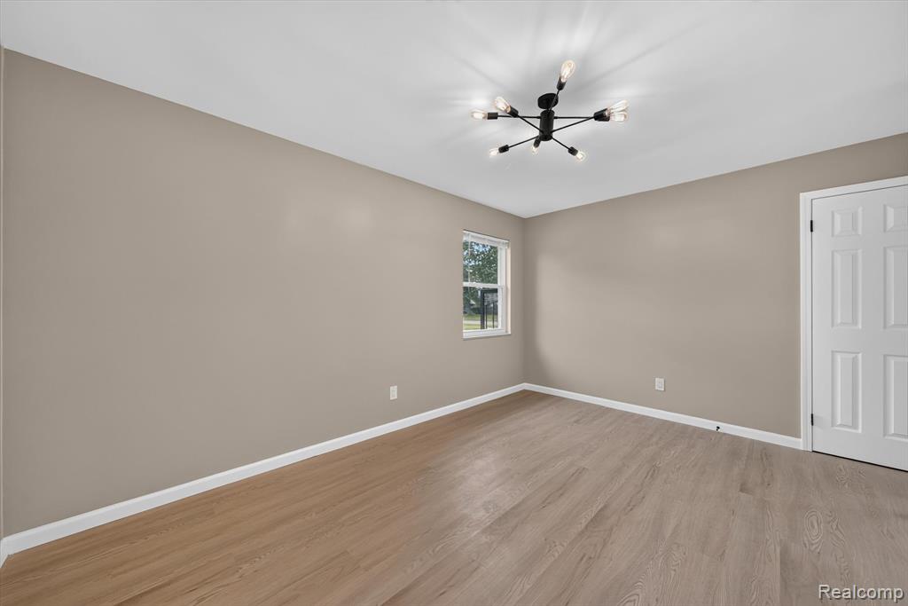 19391 Sussex Street, Detroit, MI 48235 — Photo 21