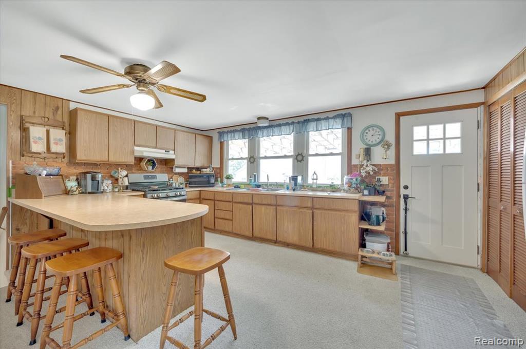 7937 Lakeview Drive, Lexington, MI 48450 — Photo 11