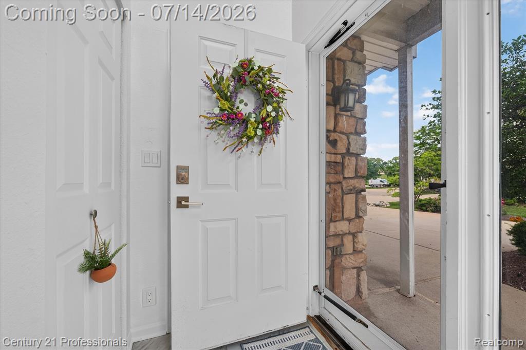 1737 Coburn Court, Ann Arbor, MI 48108 — Photo 6
