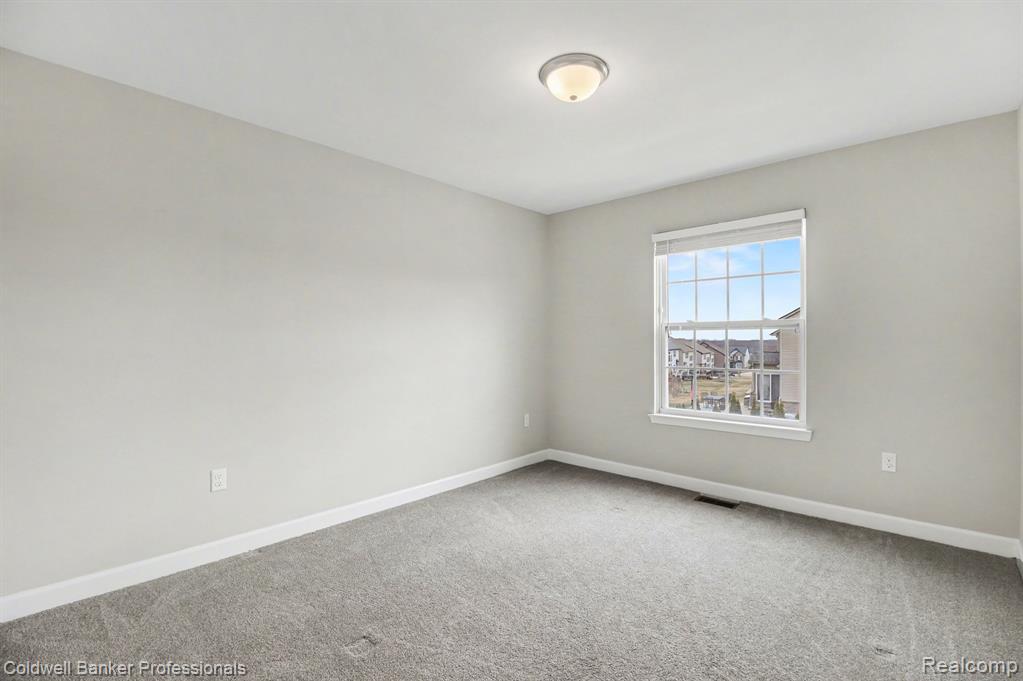 4817 W Stonegate Circle, Lake Orion, MI — Photo 29