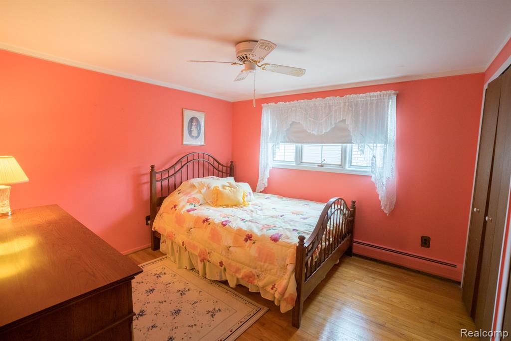 4180 DEVONSHIRE Street, Trenton, MI 48183 — Photo 26