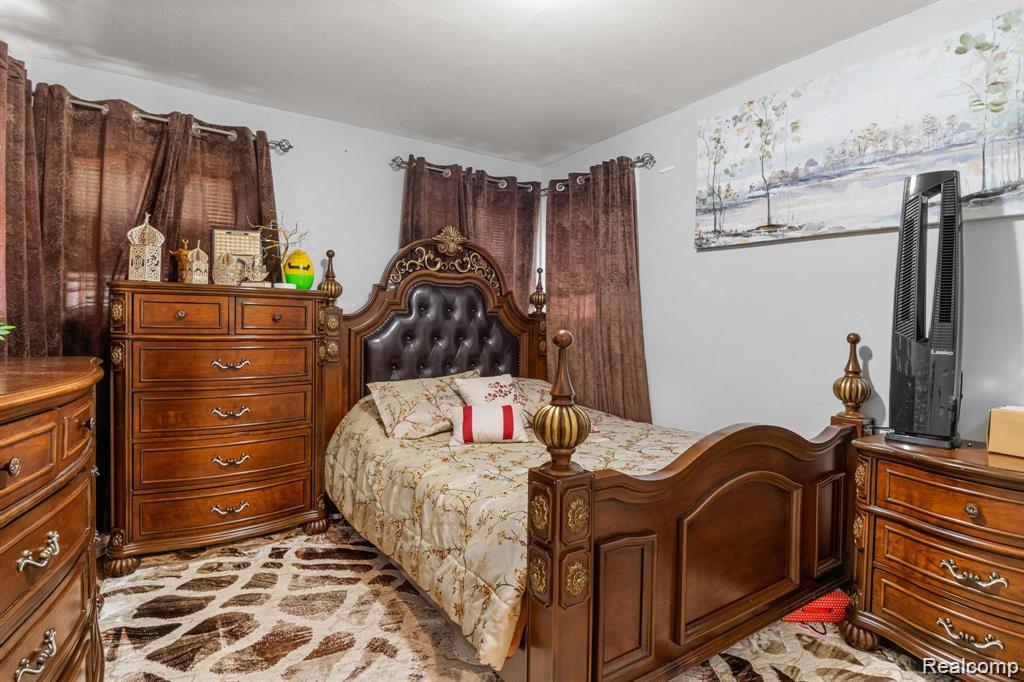 6763 N Gulley Road, Dearborn Heights, MI 48127 — Photo 12