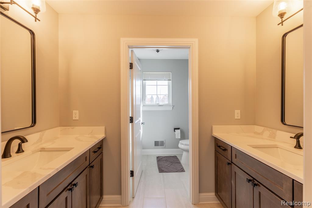 5092 Westminster Avenue, Troy, MI 48085 — Photo 36