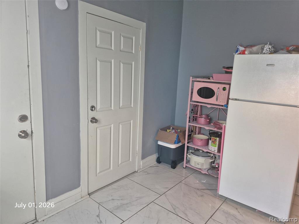 1583 Hurlbut Street, Detroit, MI 48214 — Photo 25