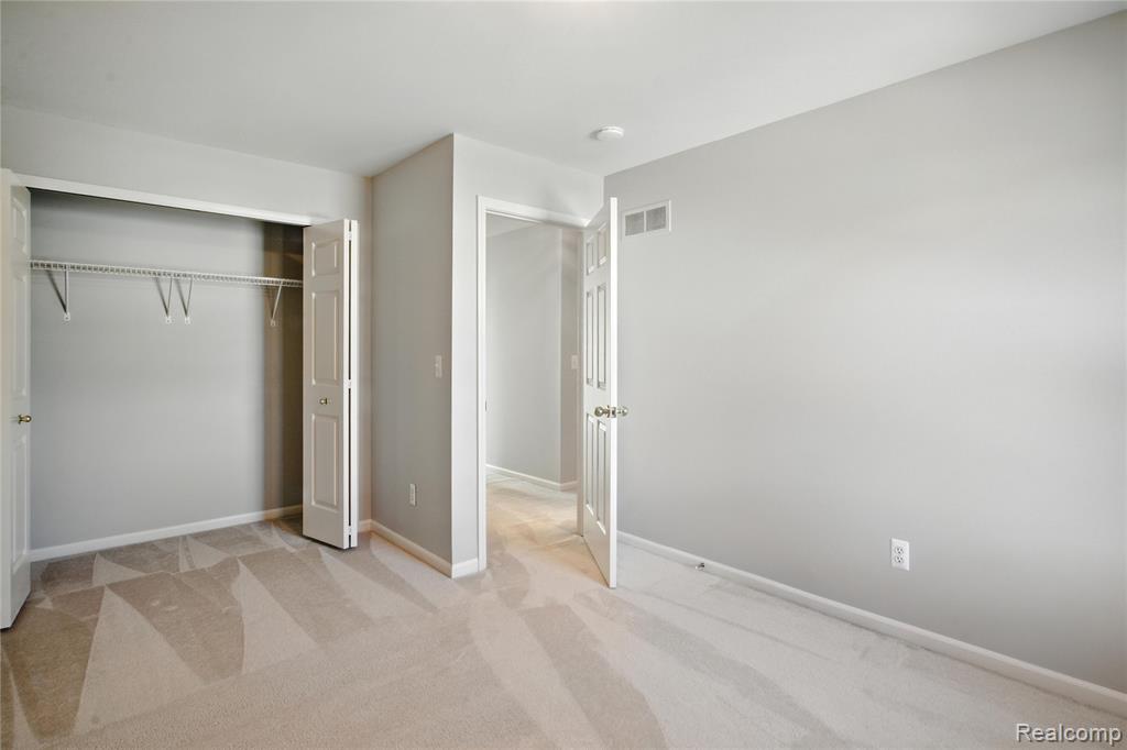 43011 Brookstone Drive, Novi, MI 48377 — Photo 43