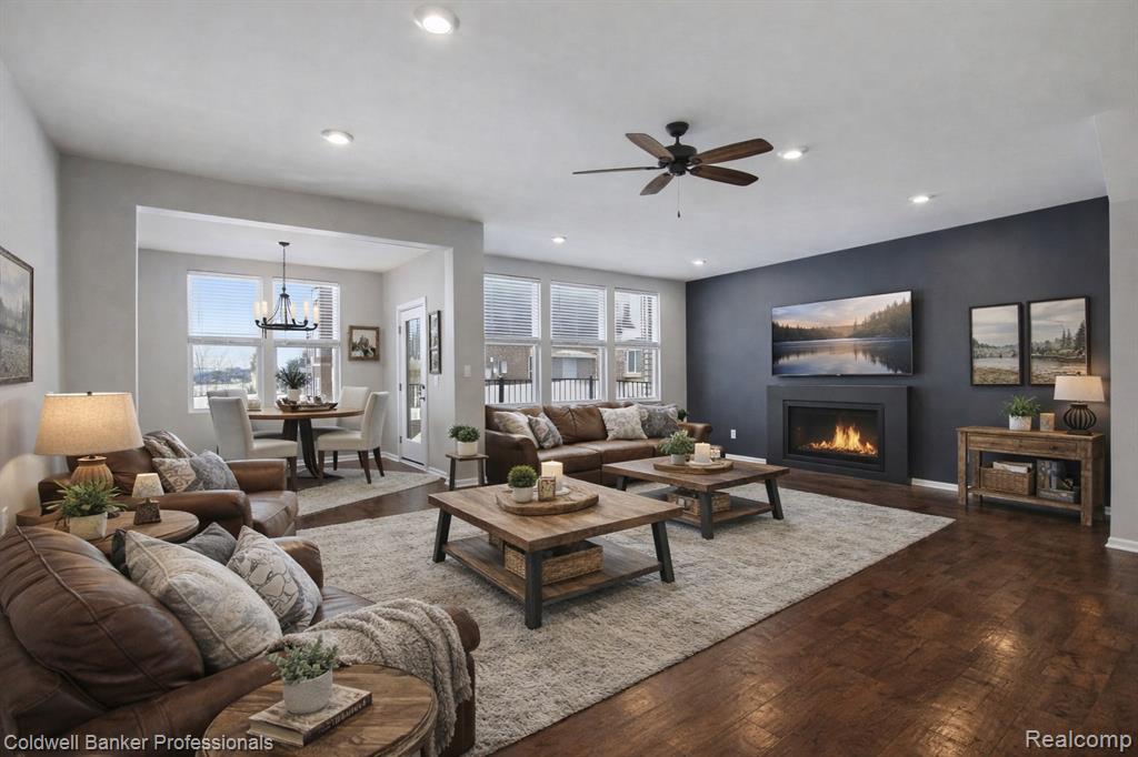 4883 Broomfield Way, Lake Orion, MI — Photo 10
