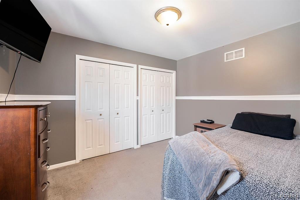 5375 OLEKSYN Road, Flint, MI 48504 — Photo 22