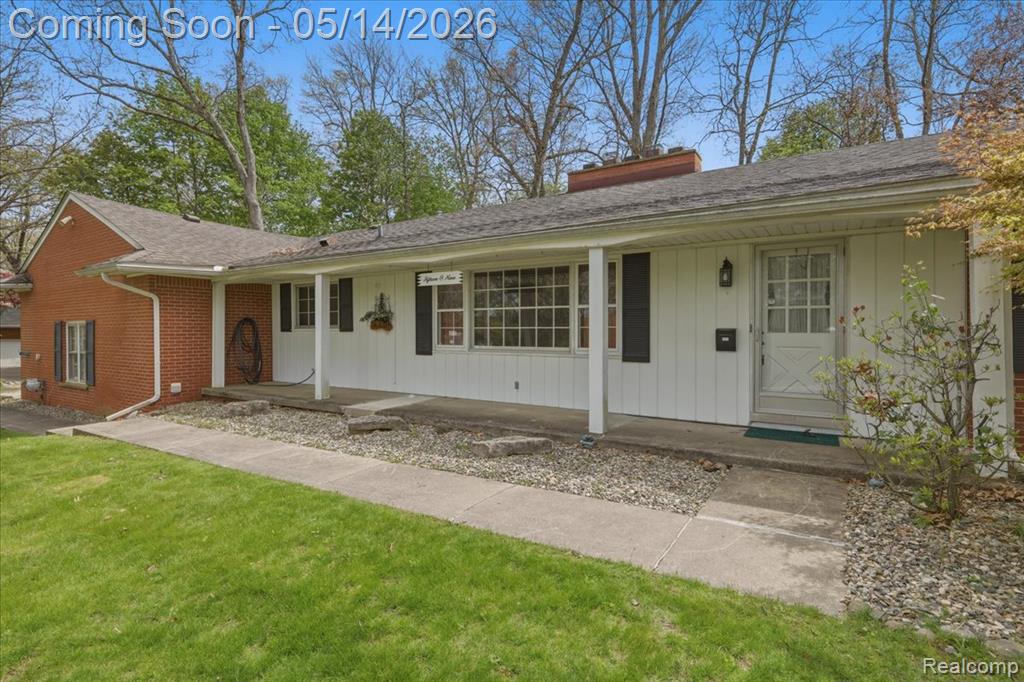 1509 Sodon Lake Drive, Bloomfield Hills, MI 48302 — Photo 2