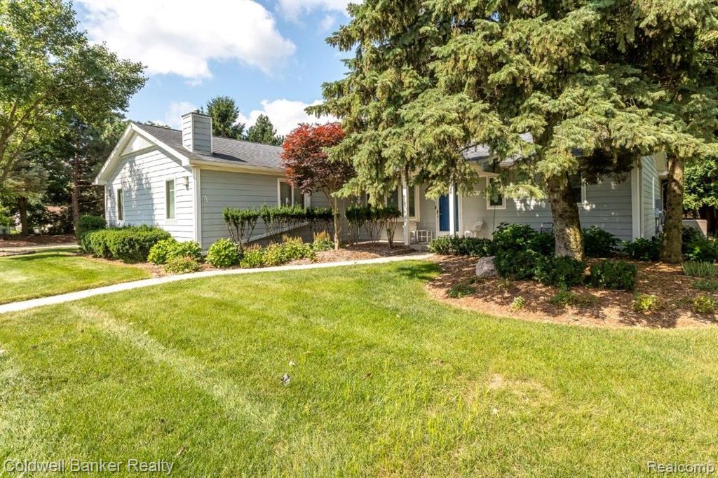 8027 EMERALD Lane W, Westland, MI — Photo 40