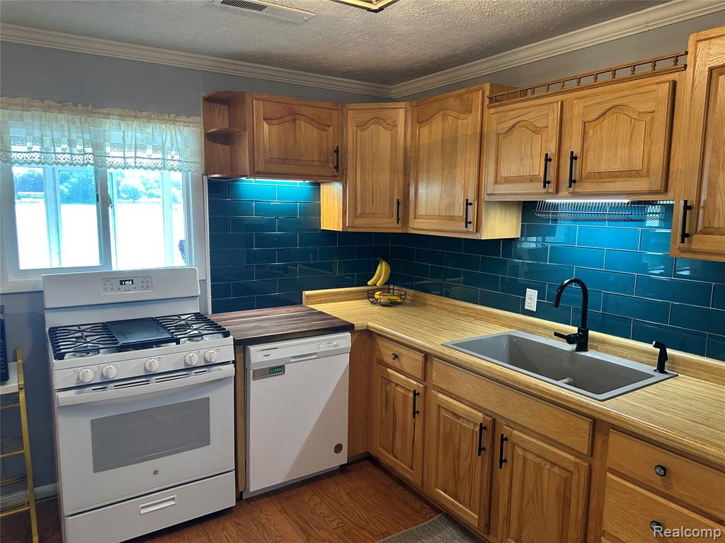 2381 Bristol Lake Road, Dowling, MI 49050 — Photo 3