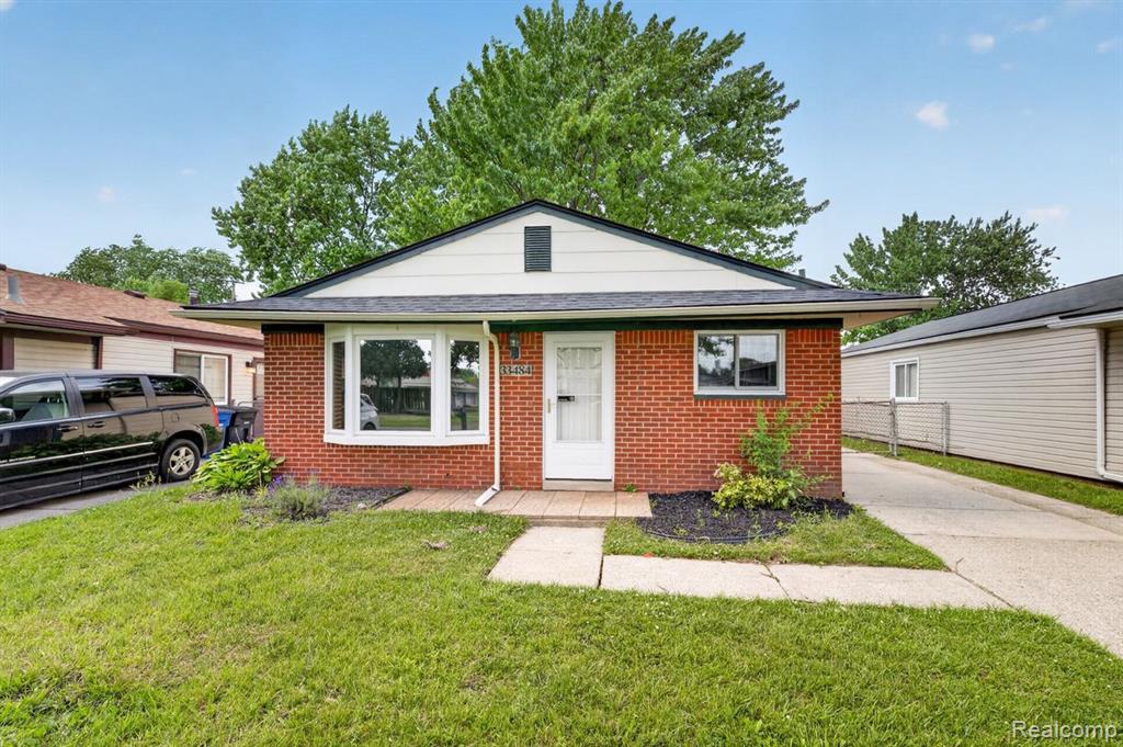 33484 Krauter Street, Westland, MI