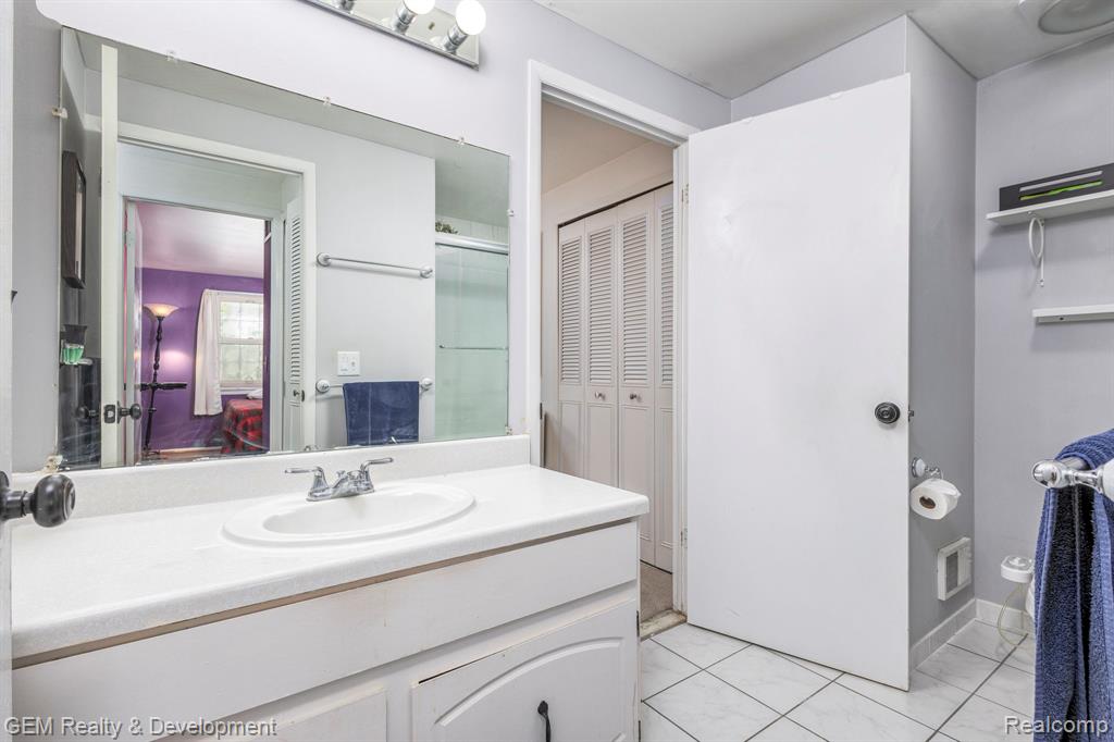 19705 Hayes Court, Northville, MI 48167 — Photo 24