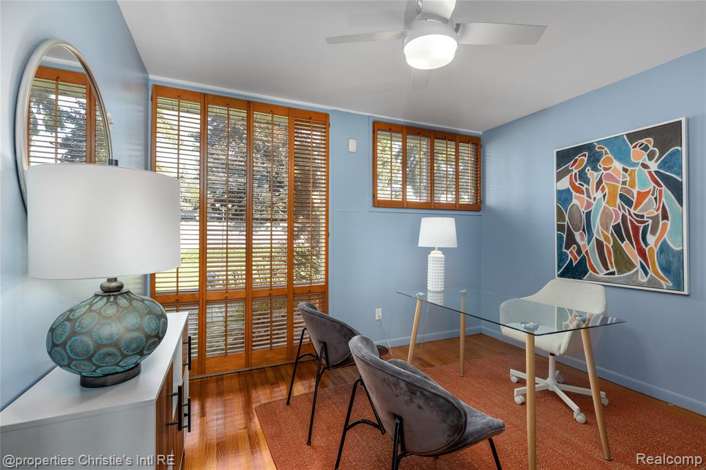 1522 Chateaufort Place, Detroit, MI 48207 — Photo 2