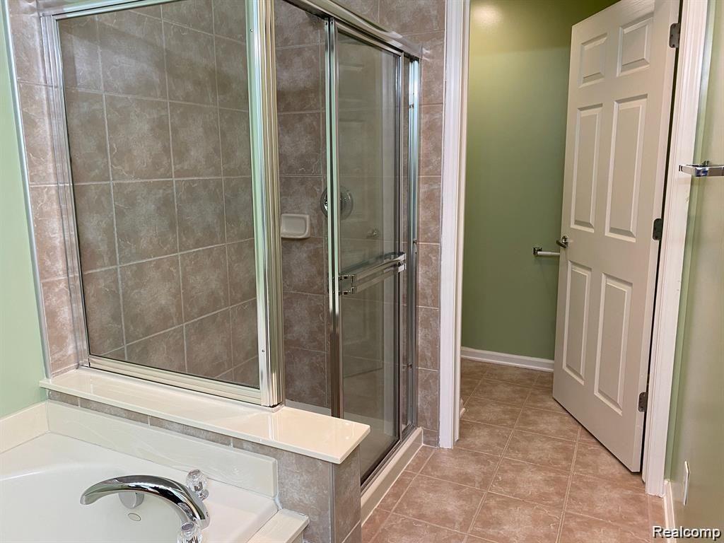 49691 COURTYARD Lane, Canton, MI 48188 — Photo 50