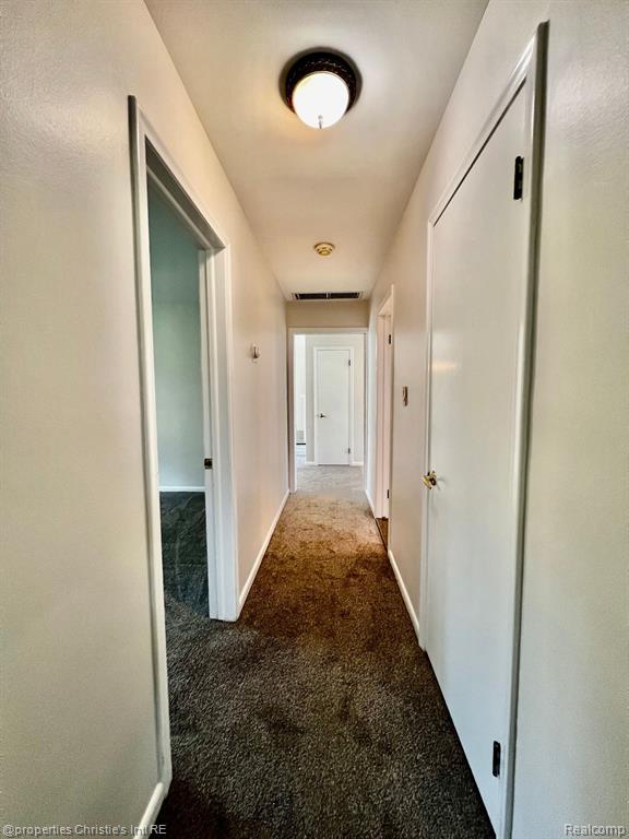 850 HELSTON Road, Bloomfield Hills, MI 48304 — Photo 16