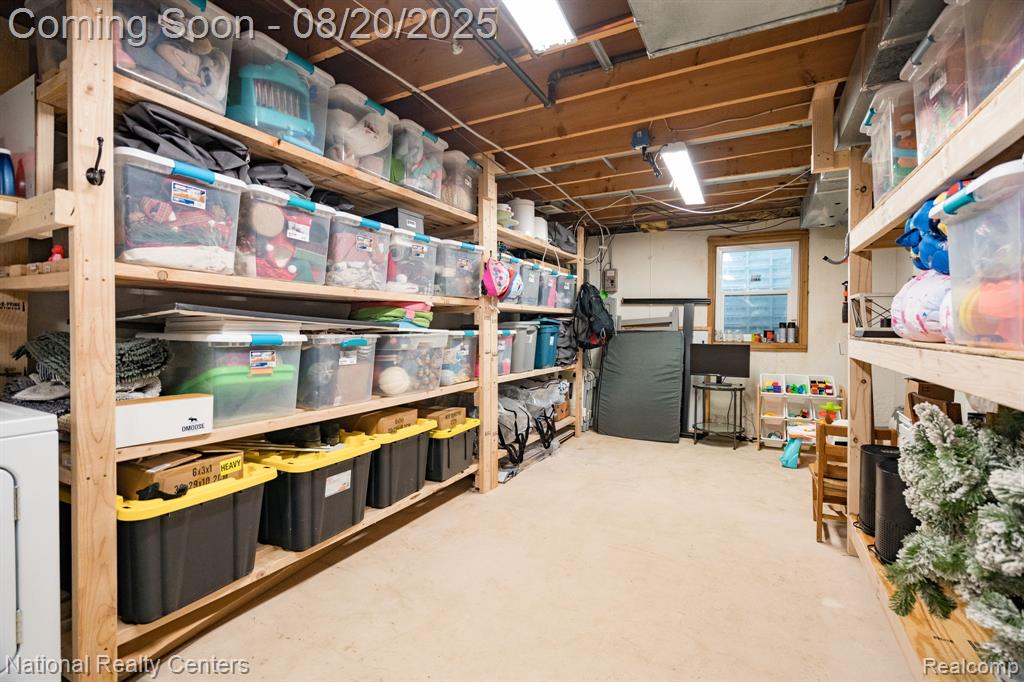 9275 Thendara Boulevard, Clarkston, MI 48348 — Photo 28